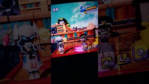 ニンジャラ                                  エモート踊ってたら         友達になれた